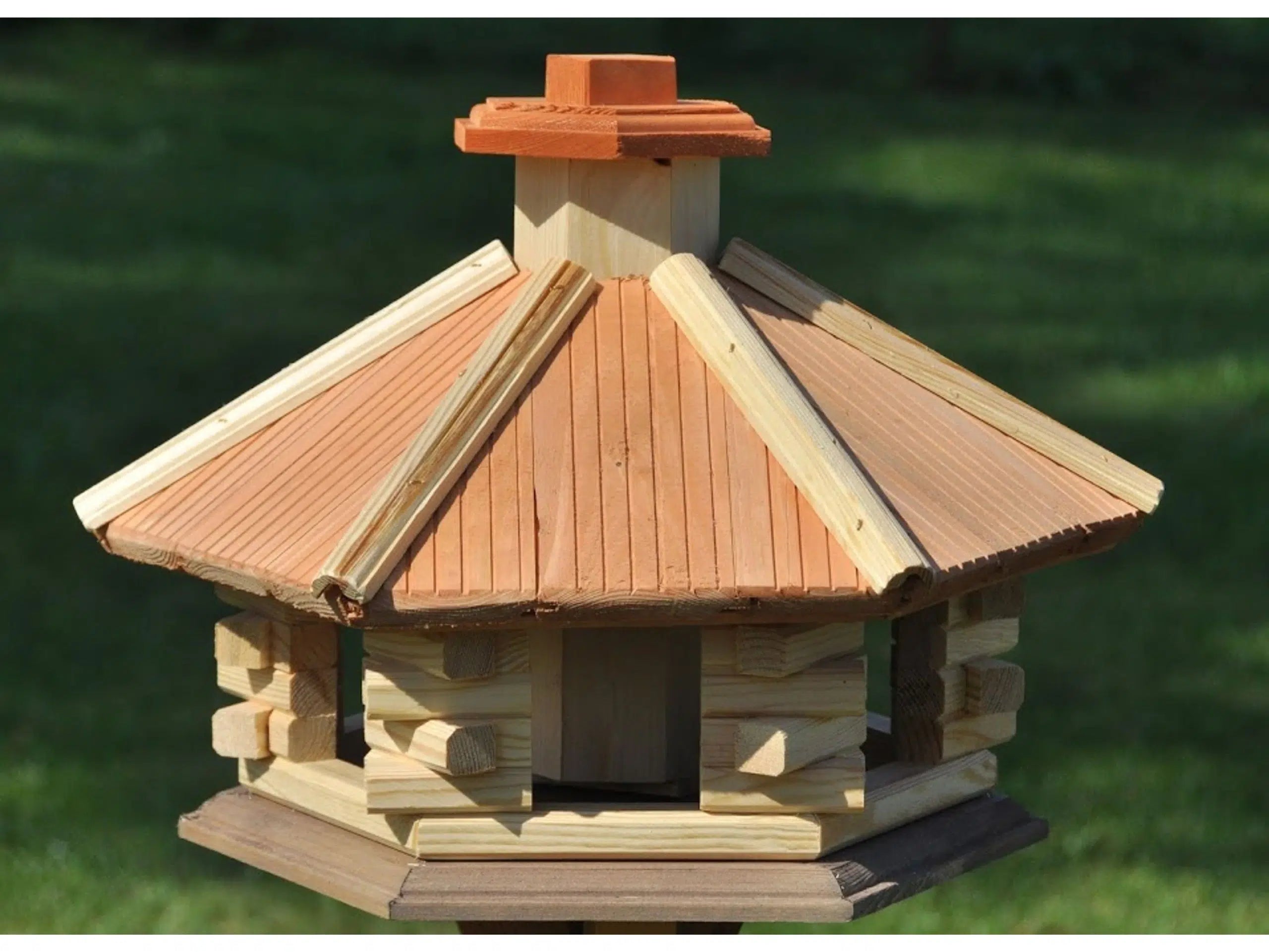 Vogelhuis zeshoekig met voersilo